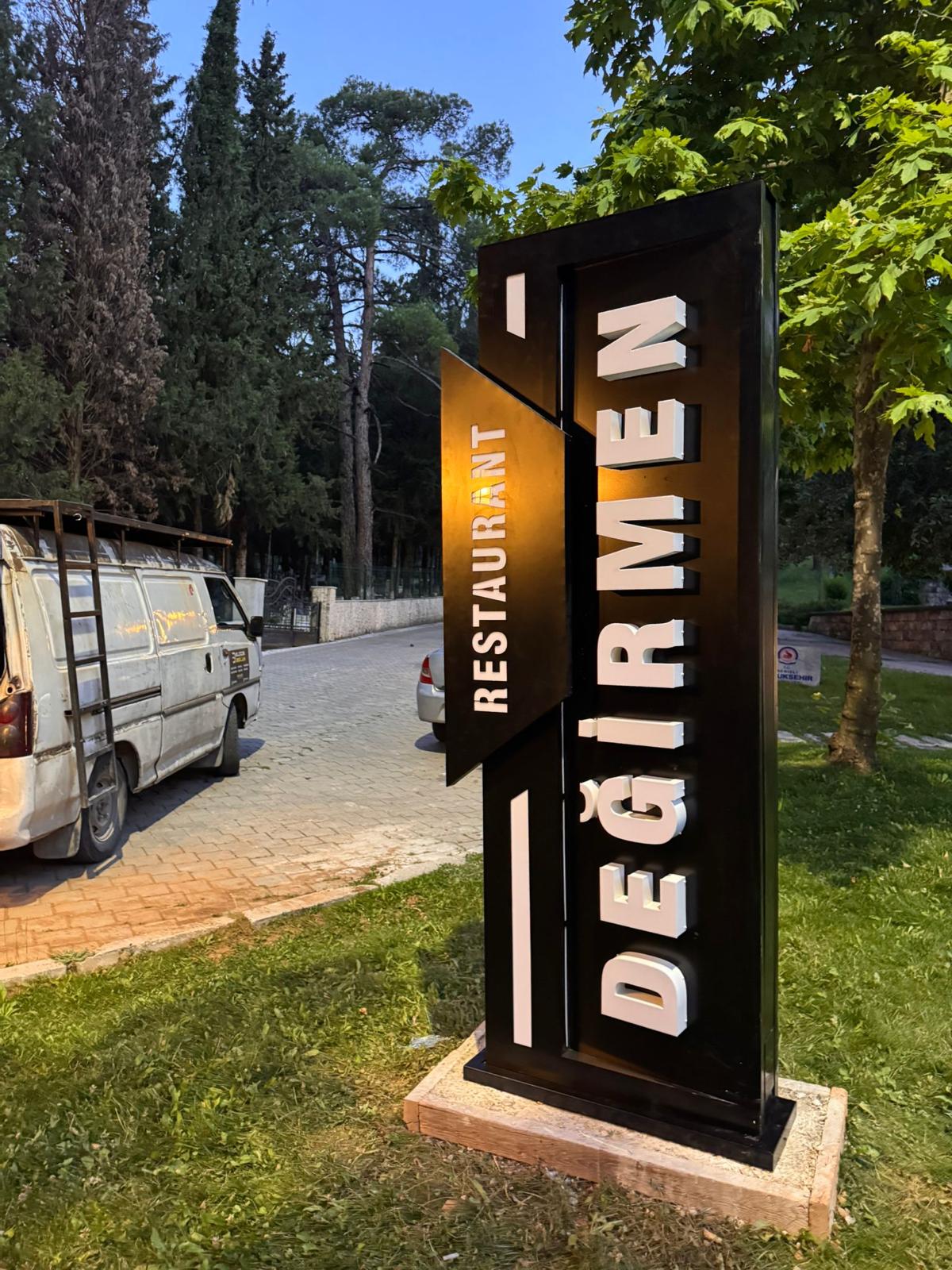 Değirmen Restaurant Totem Tabela uygulaması